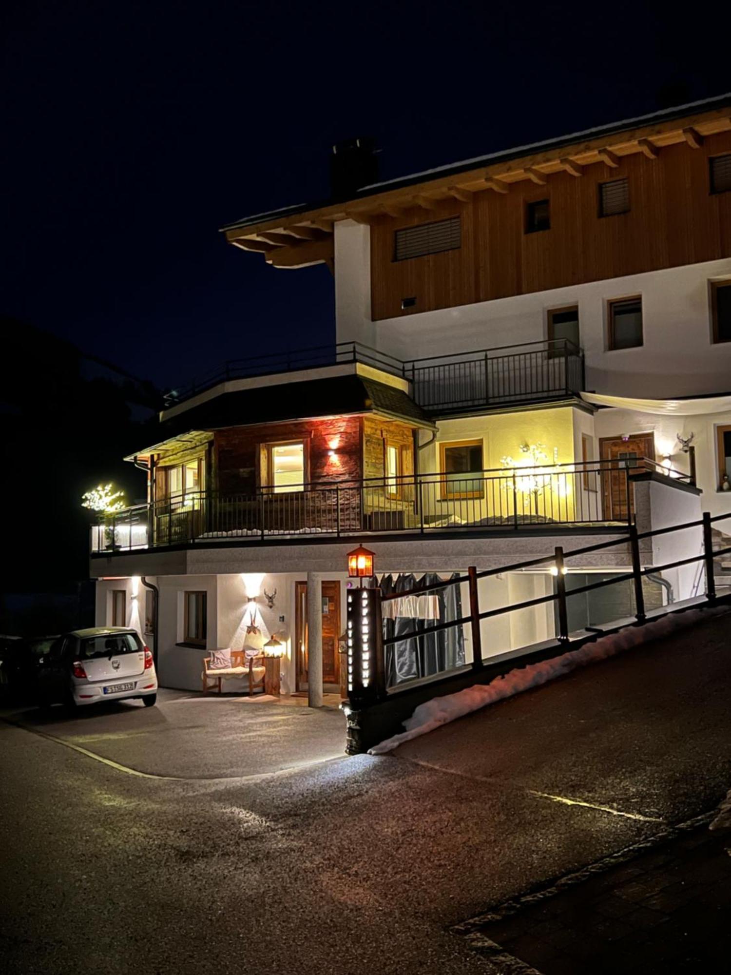 Luxus Ferienwohnung Almhuette Brixen im Thale Exterior foto