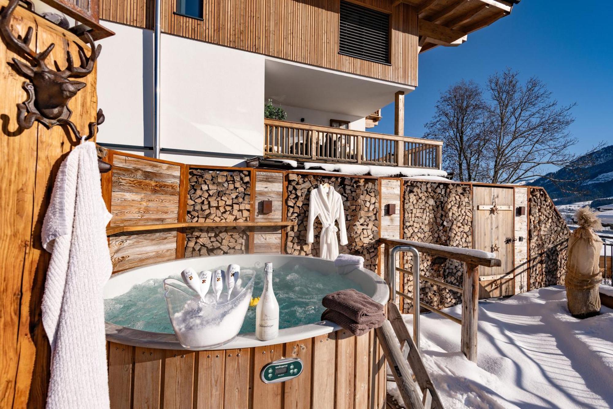 Luxus Ferienwohnung Almhuette Brixen im Thale Exterior foto